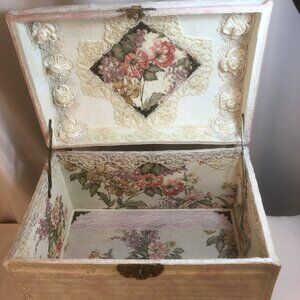 Vintage Shabby Chic Antique Treasure Chest